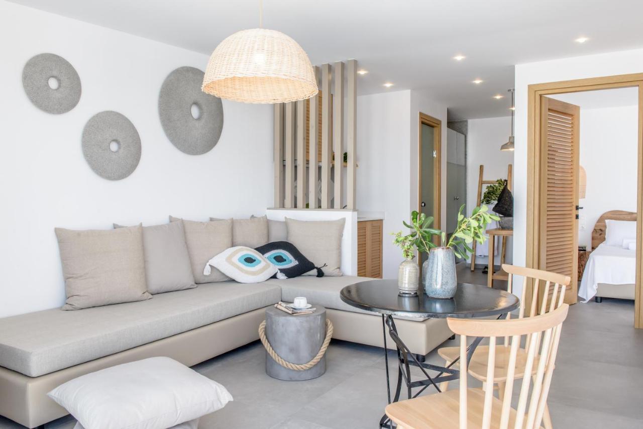 Laia Seafront Luxury Apartments Agia Pelagia  Buitenkant foto